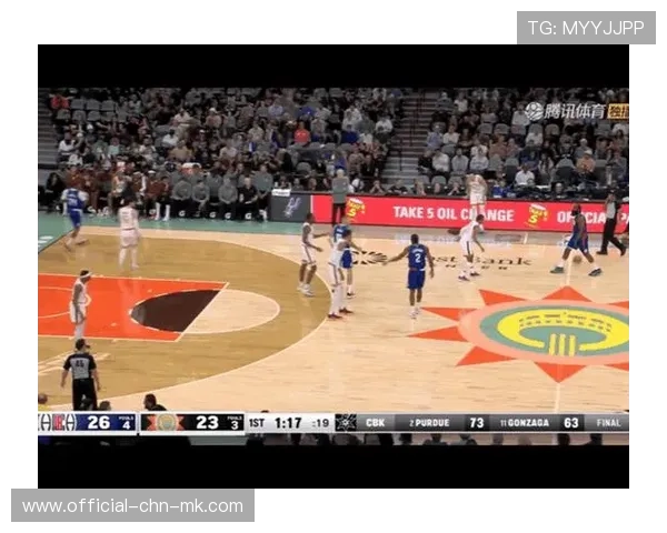 诺曼鲍威尔侧翼转换速度快,洛杉矶整体进攻更加顺滑